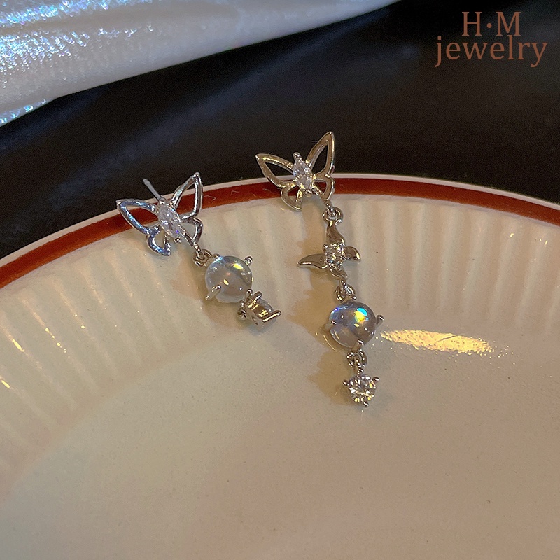 Anting Tusuk Sterling Silver 925 Desain Kupu-Kupu Asimetris Simple Untuk Wanita 2022