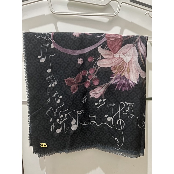 Buttonscarves Nada Series Re Black