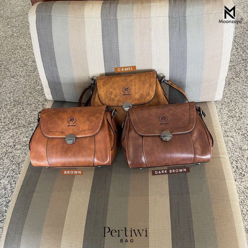 TAS PERTIWI MOONZAYA