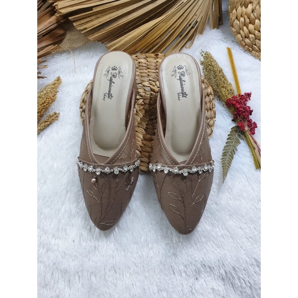 sepatu wedding pesta annesha mocca 5cm tahu