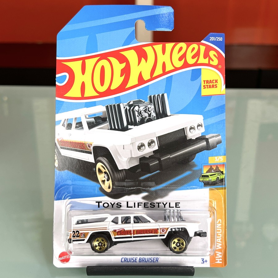Mobil Hotwheels Hot Wheels Diecast - Cruise Bruiser