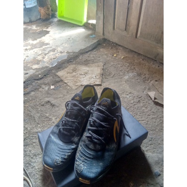 specs accelerator lightspeed 2 in