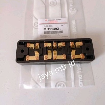 rumah  skring fuse box L300