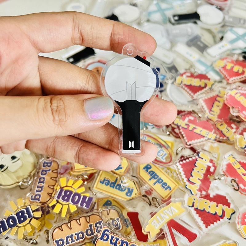 Mini acrylic keychain charm | lightstick, truz, etc. - kulkit