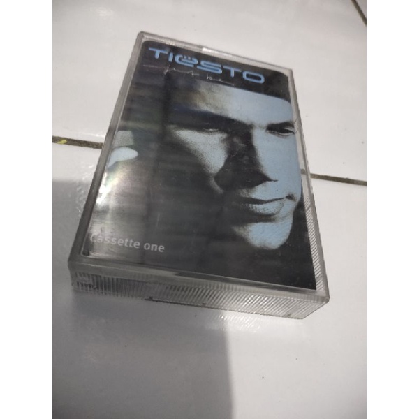 kaset pita tiesto /