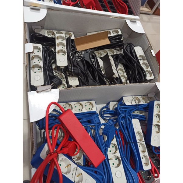 Kris Power Strip Stop Kontak 3 Lubang