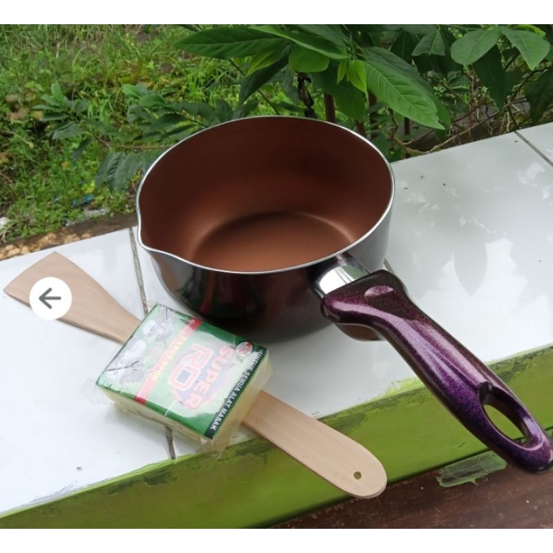 Boboko sultan saucepan / Bonus spatula &. sponge