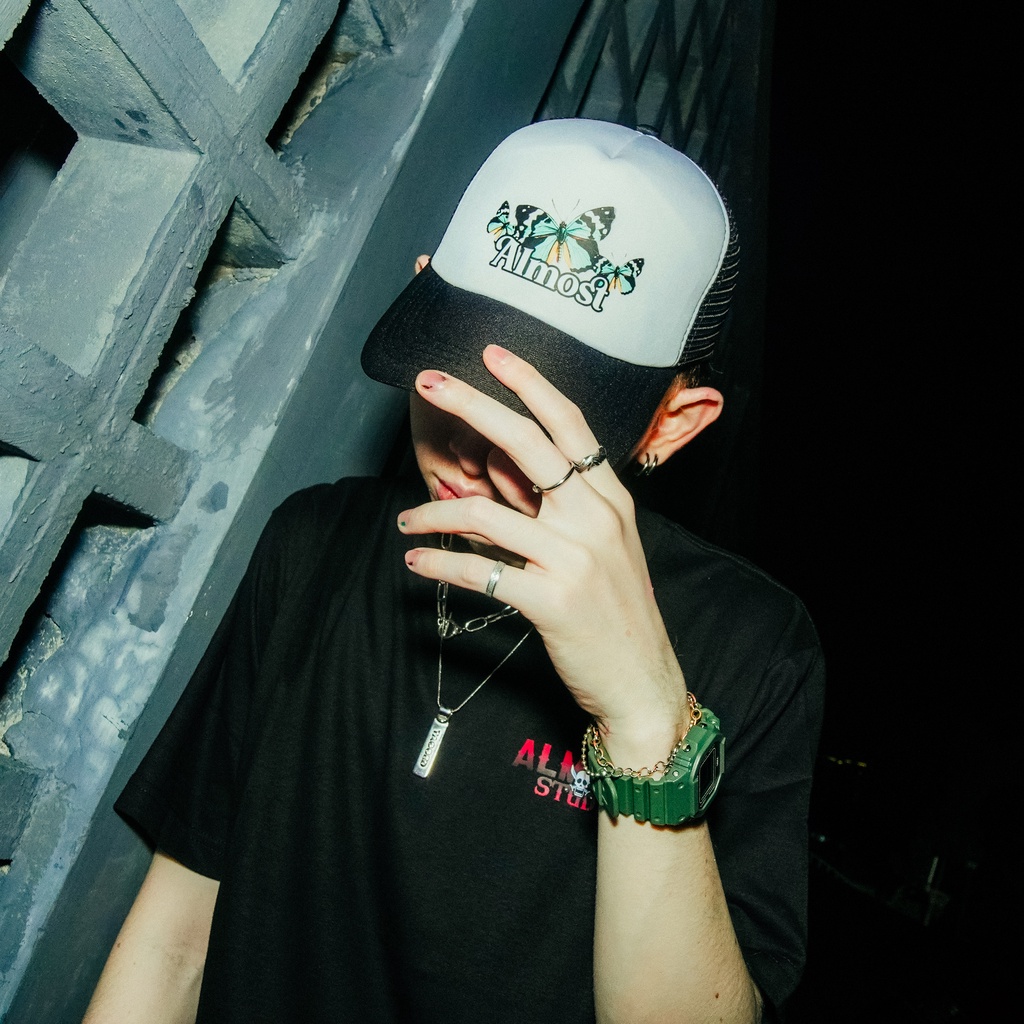 Almost Studio - Topi Trucker - Morpho - Black White