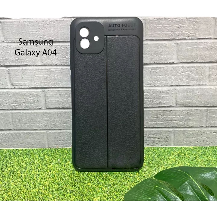 Case Auto Focus Samsung Galaxy A04 Leather Experience SoftCase Slim Ultimate / Casing Kulit