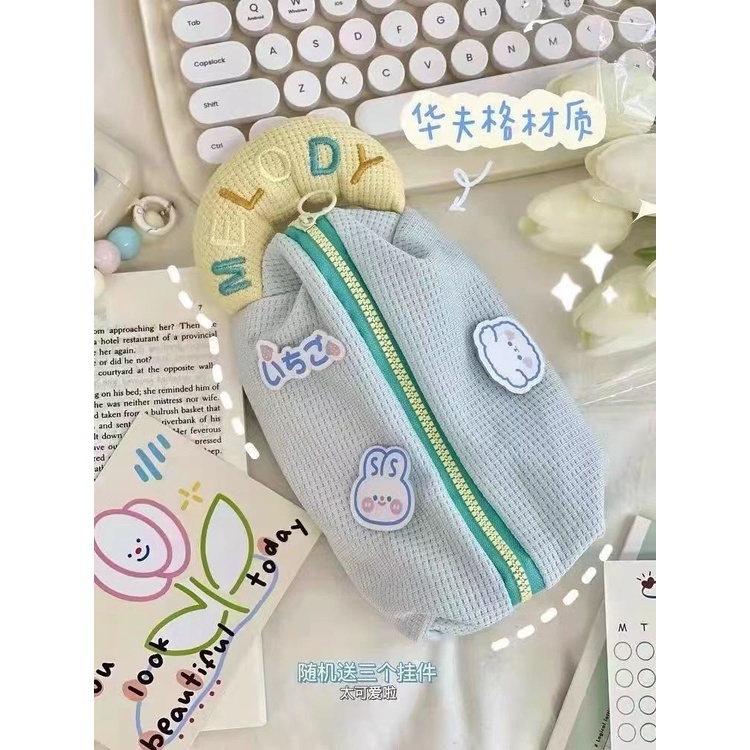 ♞∋Sera Xiaohongshu Sanrio kotak pensil berkapasitas besar gaya warna permen Jepang tas penyimpanan alat tulis siswa bernilai tinggi