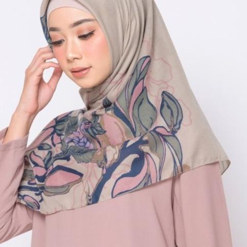 ZM Zaskia Mecca - Adonara Choco Scarf Kerudung Segi Empat