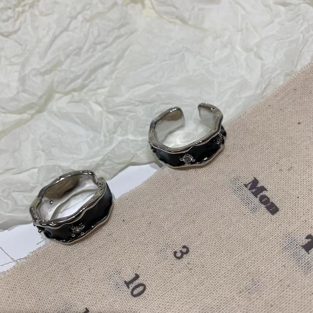 Aksesoris Cincin Tetes Hitam Menetes Retro Kesederhanaan Kepribadian Harajuku