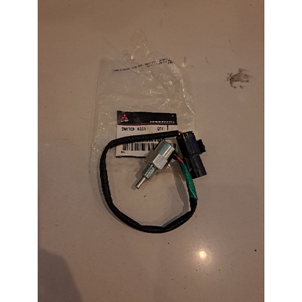 Swit Mundur Atret Asli Mitsubishi Triton L200 Kuda All New Triton HDX