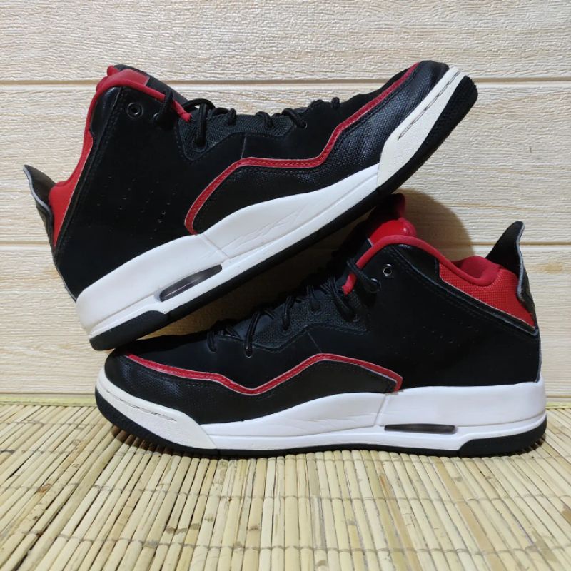 Sepatu Nike Air Jordan Courtside 23 black size 42 second