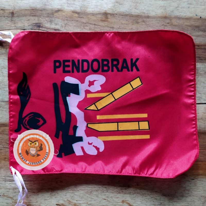 BENDERA SANGGA PRAMUKA PENDOBRAK