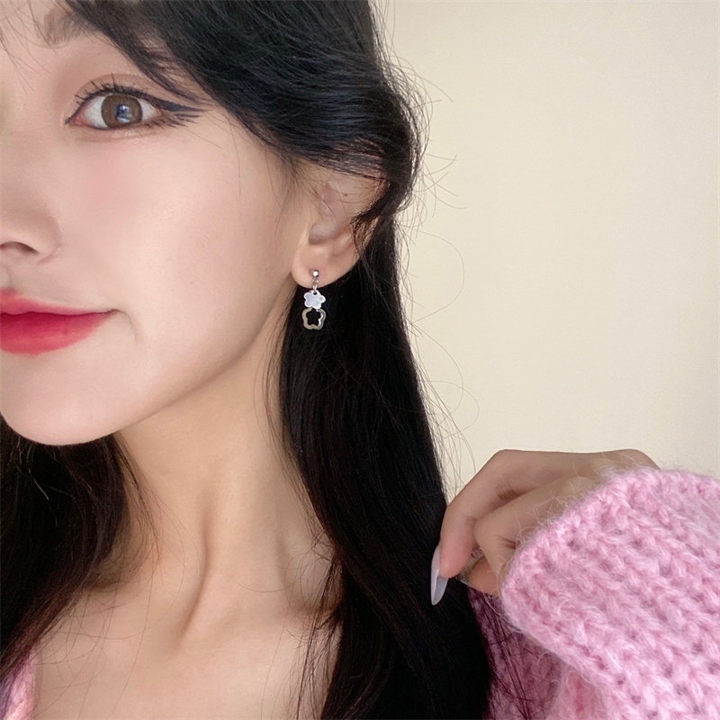 1 Pasang Anting Stud S925 Silver Model Bunga Dan Awan Hollow Gaya Korea Untuk Wanita