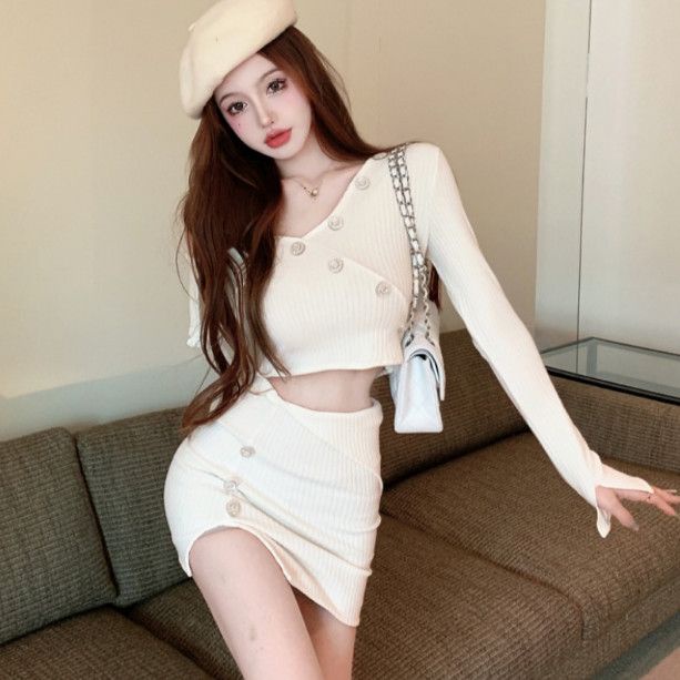 Suhao chic sweater design sense suit new autumn hot girl pure desire style short long-slit top slit skirt