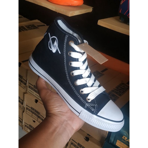 Sepatu sekolah DALLAS CAMPUS