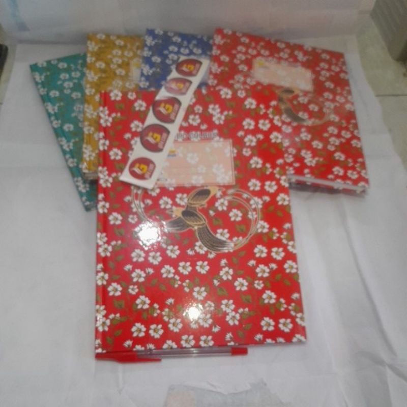 

buku tulis besar hard cover isi 100