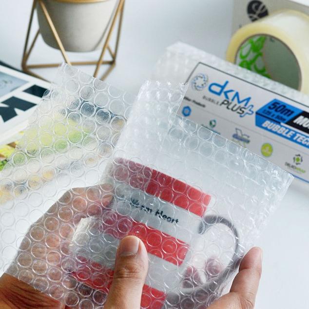 

PLASTIK BUBBLE WRAP BENING TEBAL 125CM X 50M / BUBBLE WRAP DKM PLUS