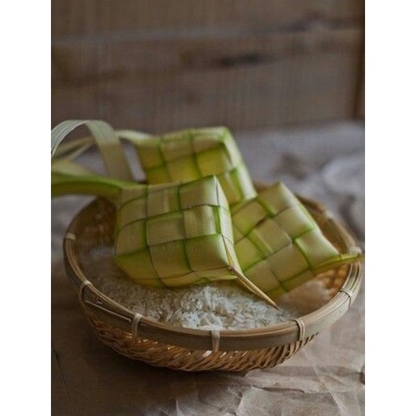 

cangkang ketupat/ ketupat kosong/tanpa isi