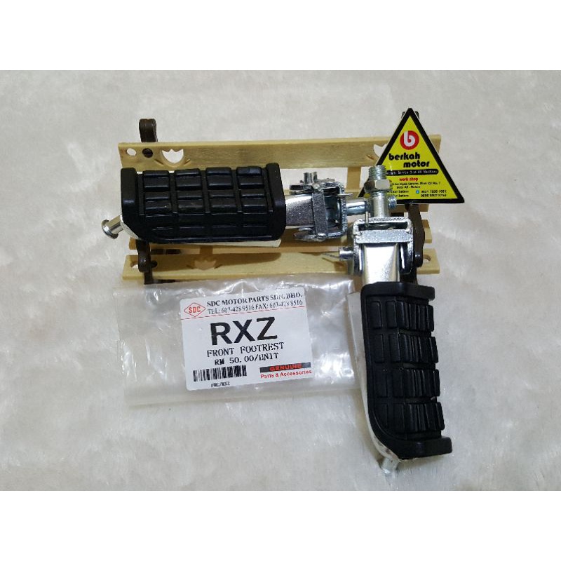 Yamaha RXZ RZR karet alas pijakan kaki step footstep footrest depan front footstep footrest rubber
