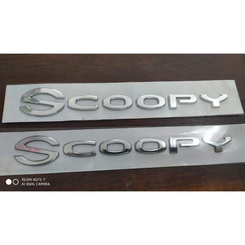 EMBLEM SCOOPY DONAT ORIGINAL