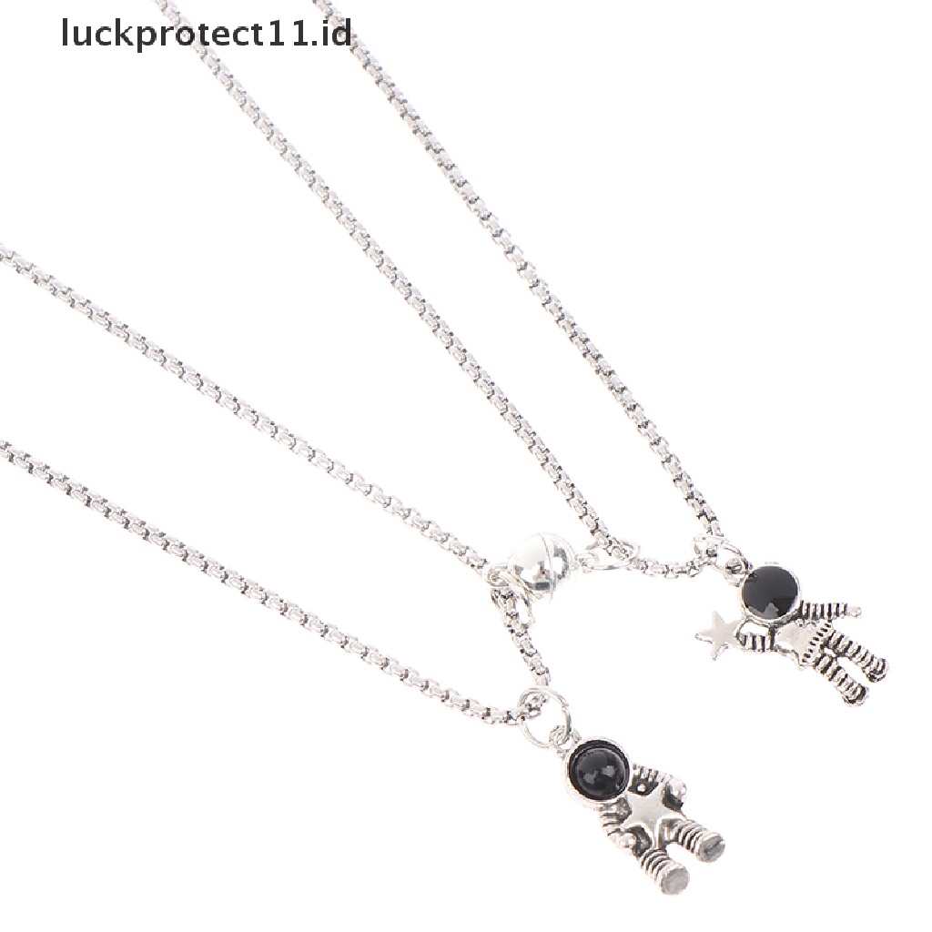 2pcs / Set Kalung Rantai Magnet Liontin Astronot Forever Untuk Pasangan