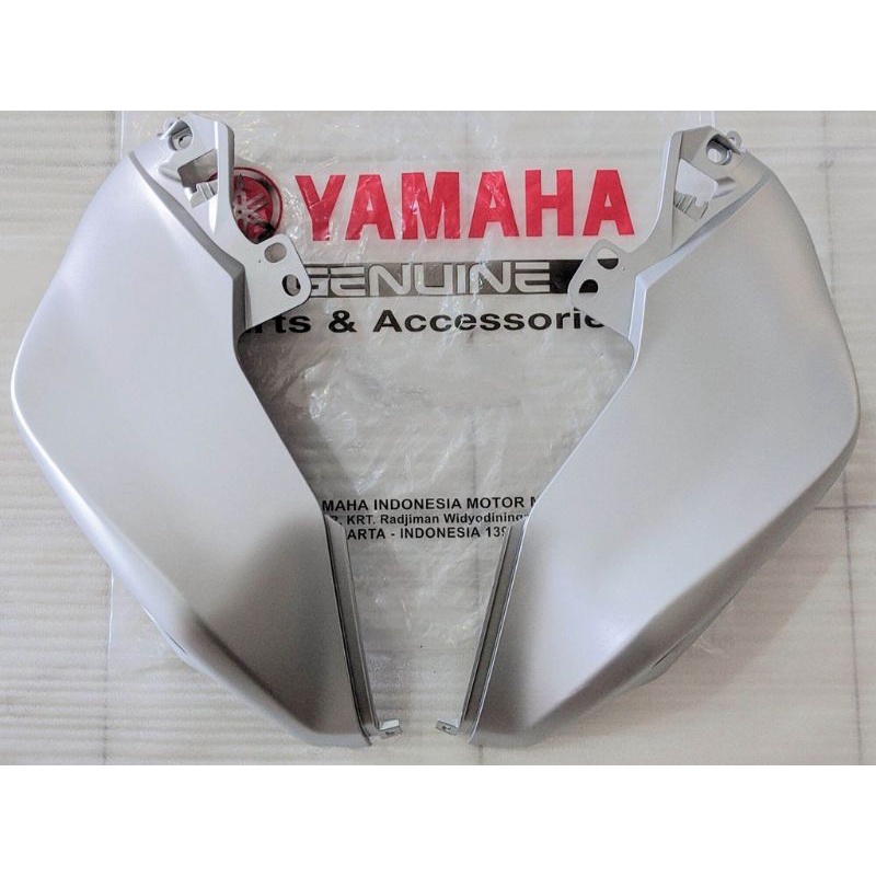 COVER SAYAP TANGKI KANAN KIRI YAMAHA R15 V3 ORIGINAL YAMAHA SILVER
