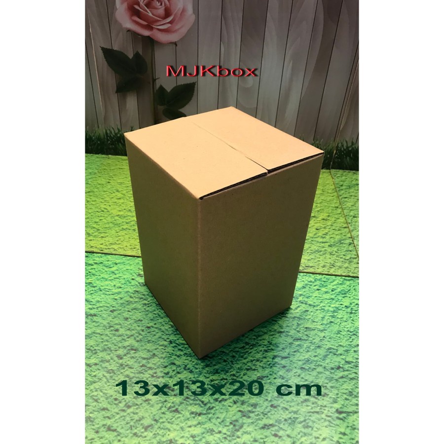 

kardus karton box Uk. 13x13x20 cm .....ST Model Indomie