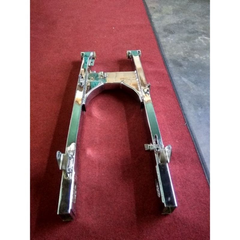 AREM TIREV ORIGINAL SUDAH CHROME