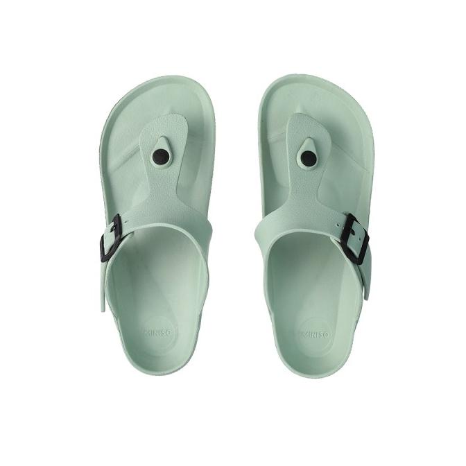 MINISO Sandal Jepit Wanita Pria Flip Flops Nyaman Kolam Renang Pantai