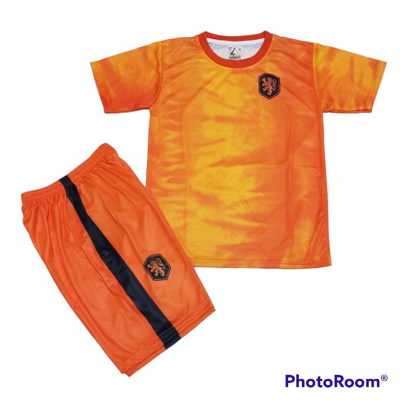 SETELAN JERSEY BOLA BELANDA  PIALA DUNIA QATAR 2022 ANAK UMUR 5-12THN GRATIS SABLON NAMA