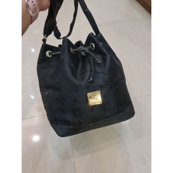 Tas sling brand MCM original