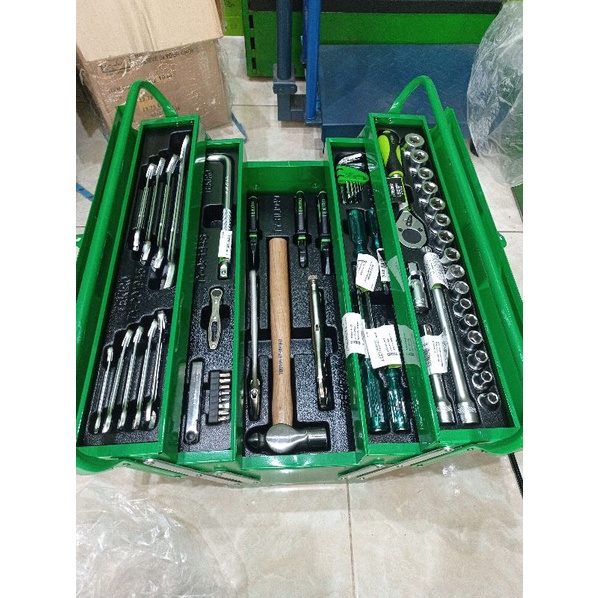 Tool box set 72 pcs tekiro/mechanic tools tekiro isi 72 pcs