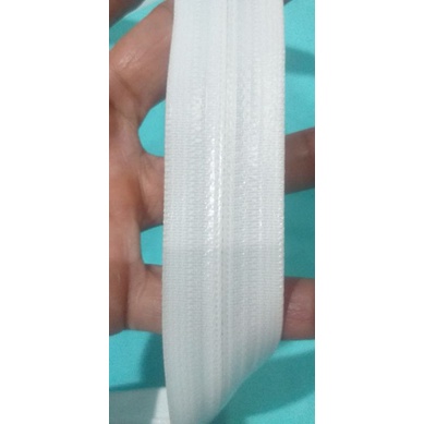 Daun resleting waterproof (anti air) warna putih no 3 ykk