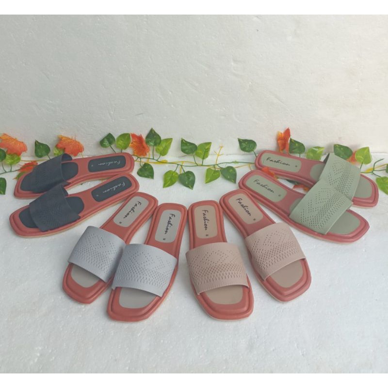 (GLORY)Sandal Slop Wanita Boloni Karet Jelly Motif Rajut Rajutan Batik Sandal Selop Cewek Flat Teplek Renda Casual