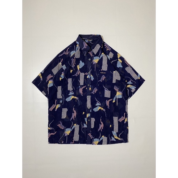 (77x58) Kemeja Pendek Motif Abstrak Second Mahpiestuff Size XL