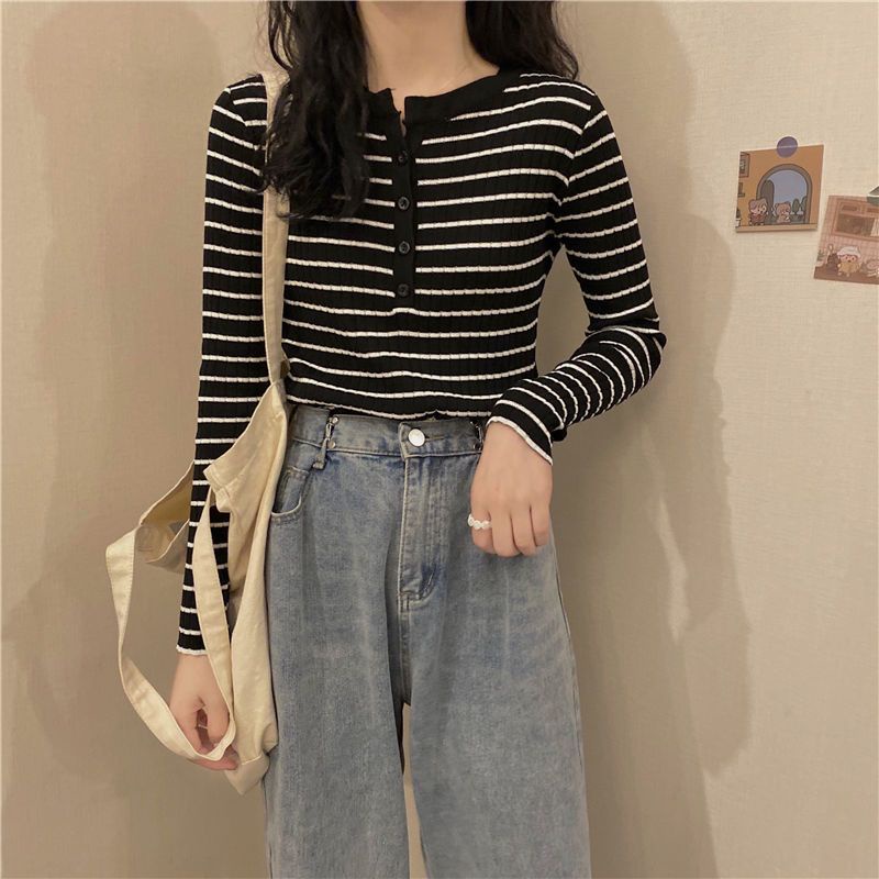 Pakaian rajut bergaris musim semi dan musim gugur bottoming shirt dengan pakaian wanita 2022 bagian tipis baru slim fit gaya eksplosif atasan lengan panjang