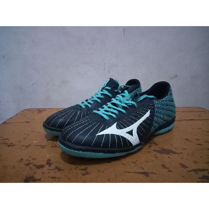 Sepatu Futsal Mizuno Rebula Sala Select In ( SECOND ) ( Original dari Toko Resmi )