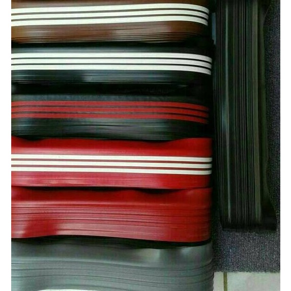 List Tangga / Stepnosing karet Murah