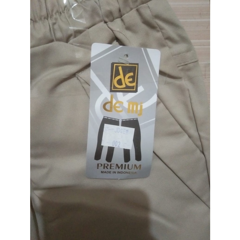 Celana Panjang Wanita