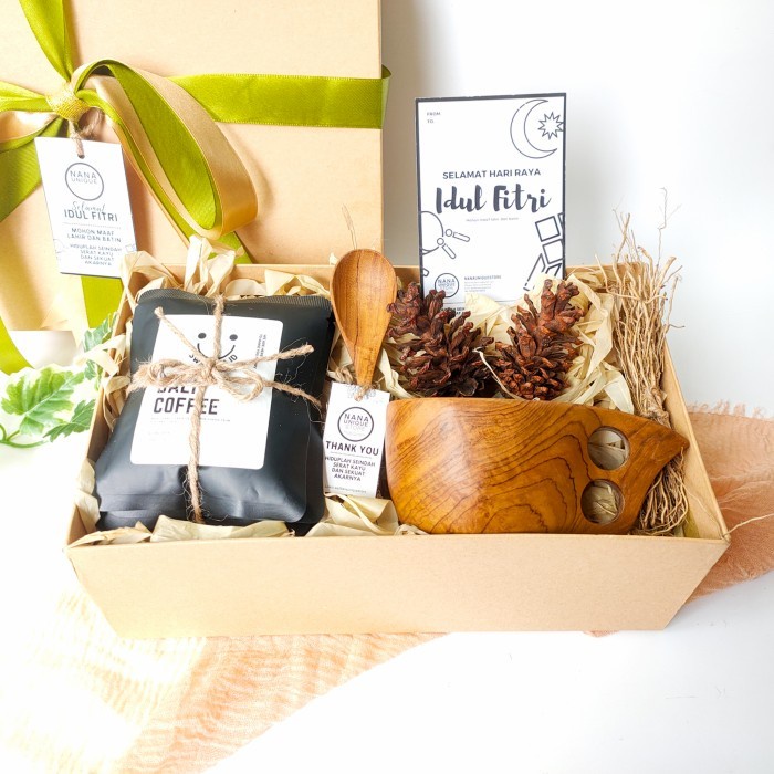 

Hampers Lebaran Kado Pernikahan Unik Latte Coffe Hamper Type 20