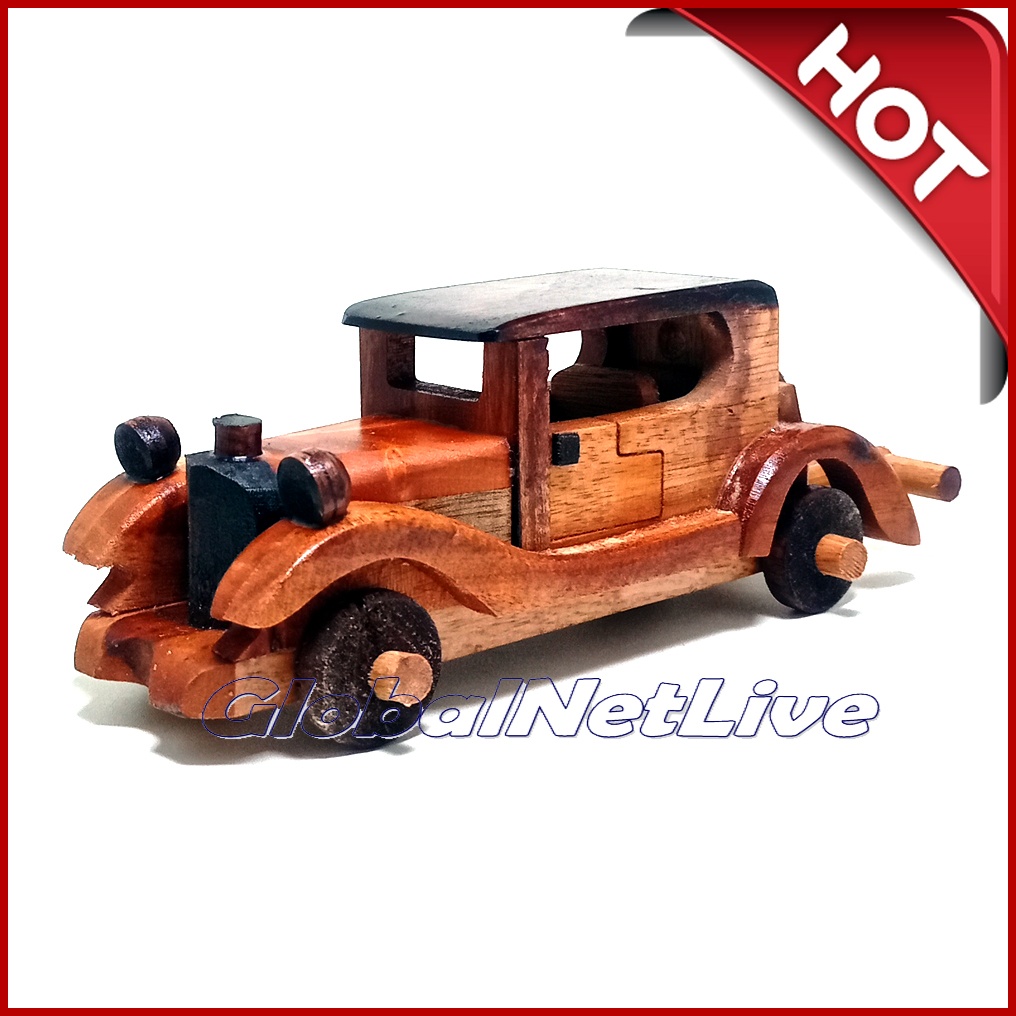 Miniatur mobil limosin kayu jati