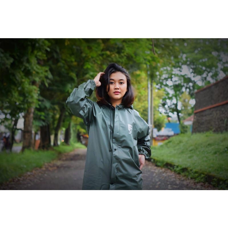 RAINCOAT!!! JAS HUJAN KARET TERBAIK ANTI REMBES BY GRAVITY untuk pria dan wanita, jumbo L XL DAN XXL, AXIO, WARNA HITAM,HIJAU,BIRU,CREAM,MERAH