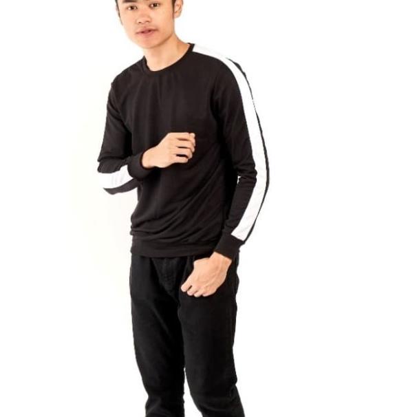 Sweater pria lengan panjang hitam list putih