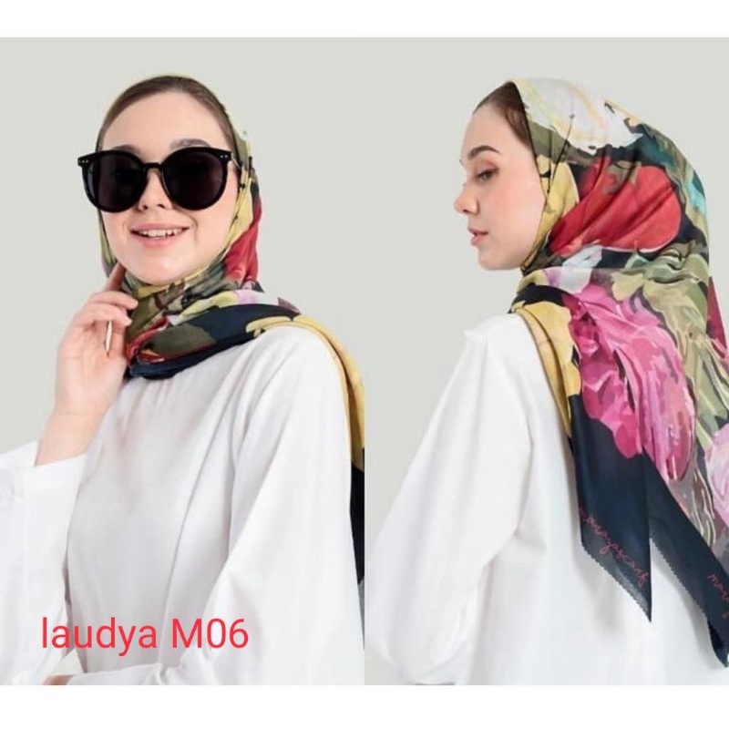 HIJAB SEGI EMPAT BANIESCOOP KW/DEENAY KW