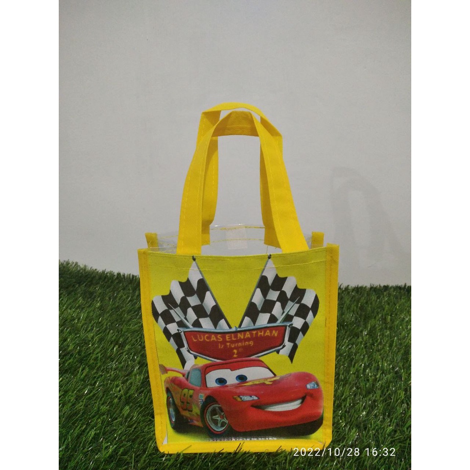 

JUAL TAS MIKA ULANG TAHUN / TAS ULTAH ANAK CUSTOM / TAS ULANG TAHUN ANAK