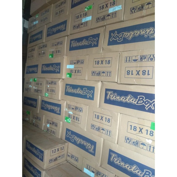 isi 50pcs Dus Snack Box Trinata 12x12,12x14,12x16 / Dus Kotak Nasi