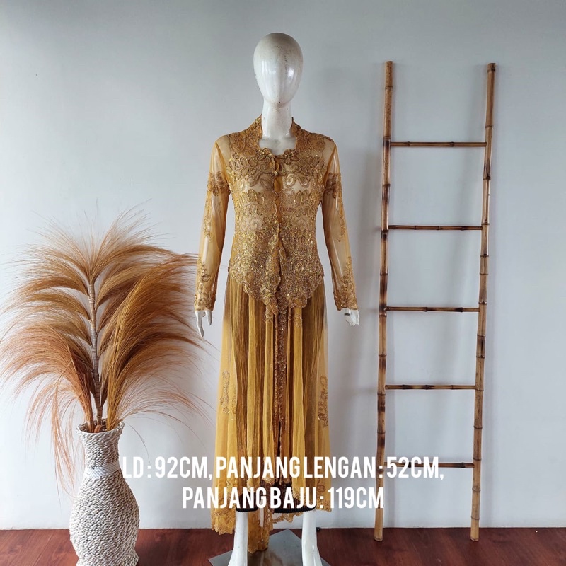 kebaya pengantin emas/kebaya emas